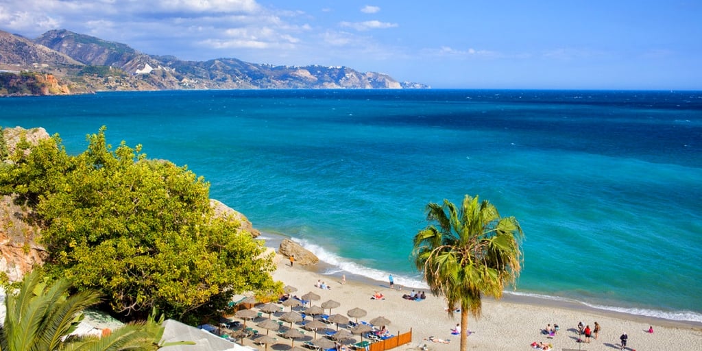 Urlaub an der Costa del Sol 1 Woche im top Hotel inkl. Vollpension, Flug & Transfer für 323€