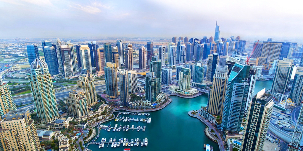 Dubai Urlaub - 7 Tage im 5* Hotel mit Condor Flügen - 399€