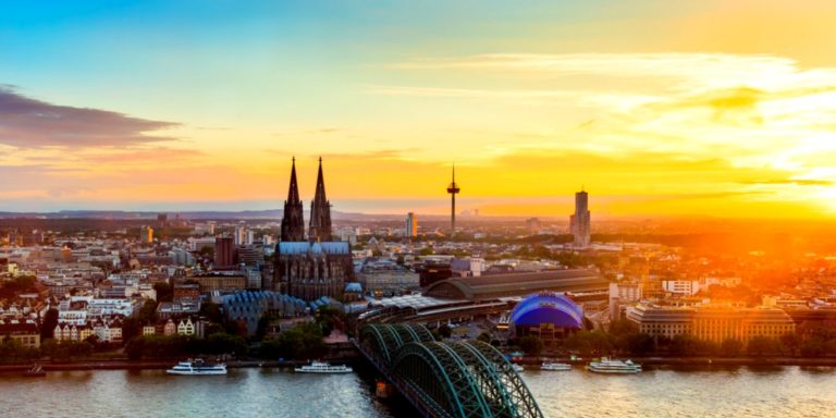 Köln Städtetrip – Übernachtung im 4* Designhotel mit ÜF, Sauna und Extras ab 79€ p.P.