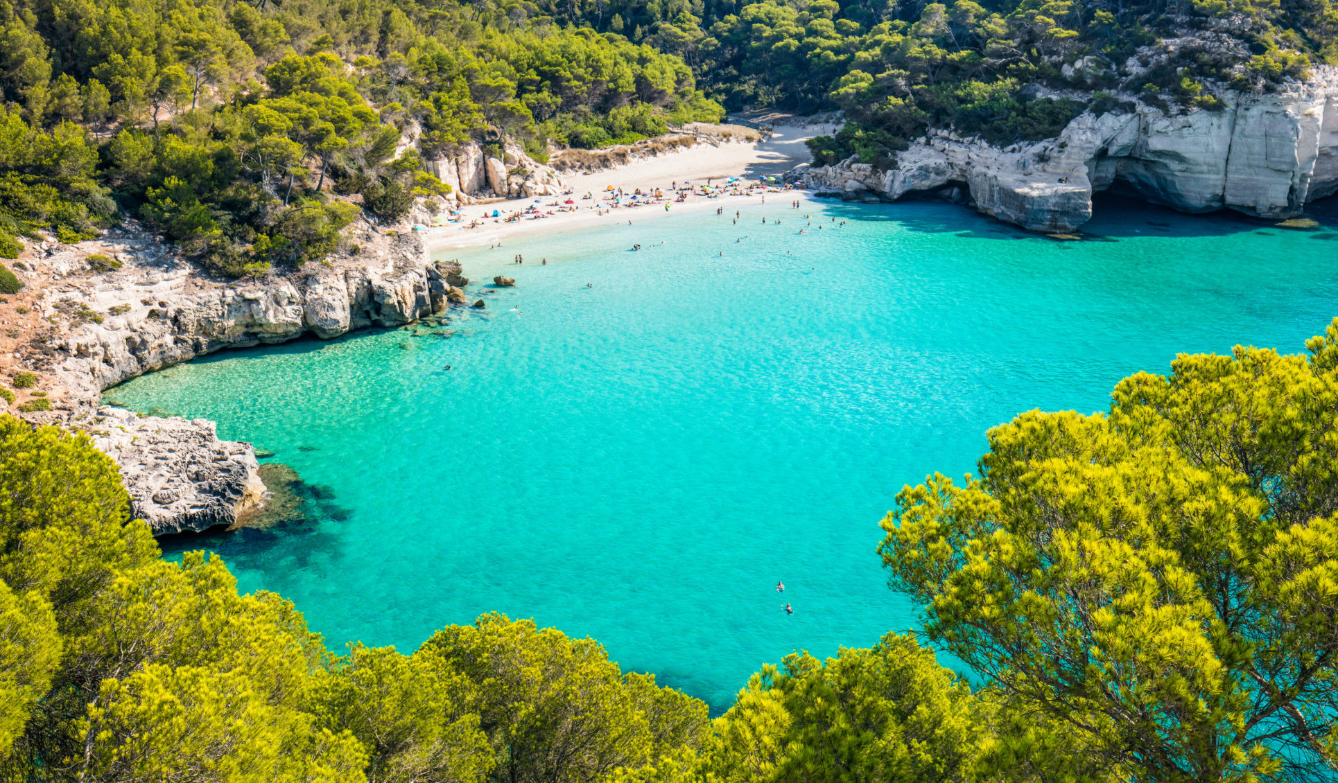 Die 7 schönsten Strände auf Menorca - 2023 (inkl. Bilder & Karte)