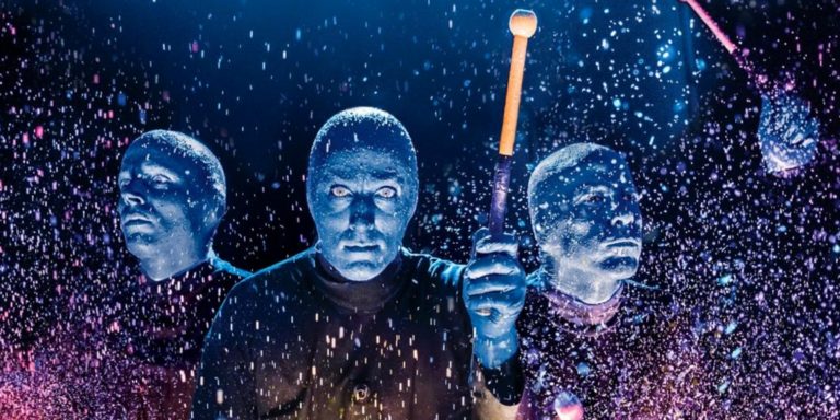 Blue Man Group in München Tickets + Übernachtung im 4* Hotel ink Frühstück für 89€