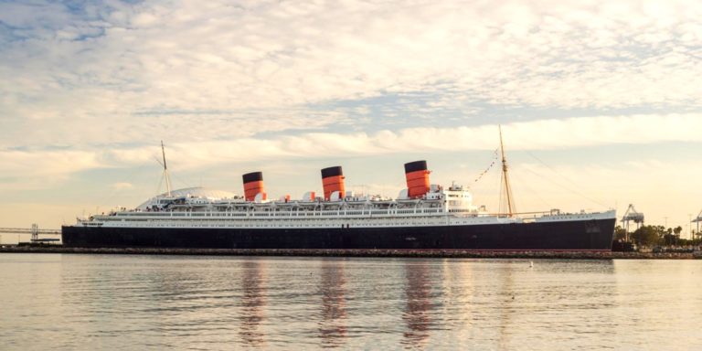 Kreuzfahrt mit der Queen Mary 3 Tage von Southampton nach Hamburg inkl Vollpension, Flügen & Transfer für 261€