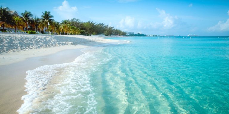 Bahamas Urlaub 12 Tage inkl Flug und Unterkunft für 992€