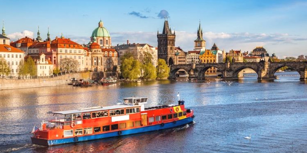 Prag Citytrip 3 Tage im 4* Hotel mit Frühstück für 49.99€