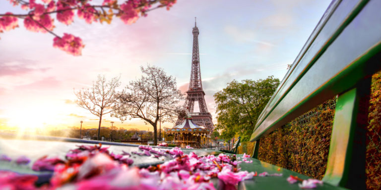 Pink Hotel Paris 2 Tage für 31€ im Sommer