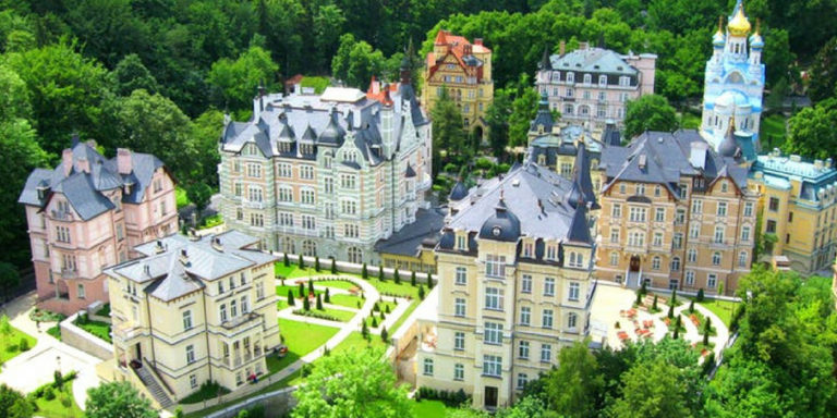 Wellness in Karlsbad Wellness in Karlsbad 3 Tage im 5* SPA Resort für 149€ inklusive Frühstück, Dinner und Nutzung des Wellnessbereichs