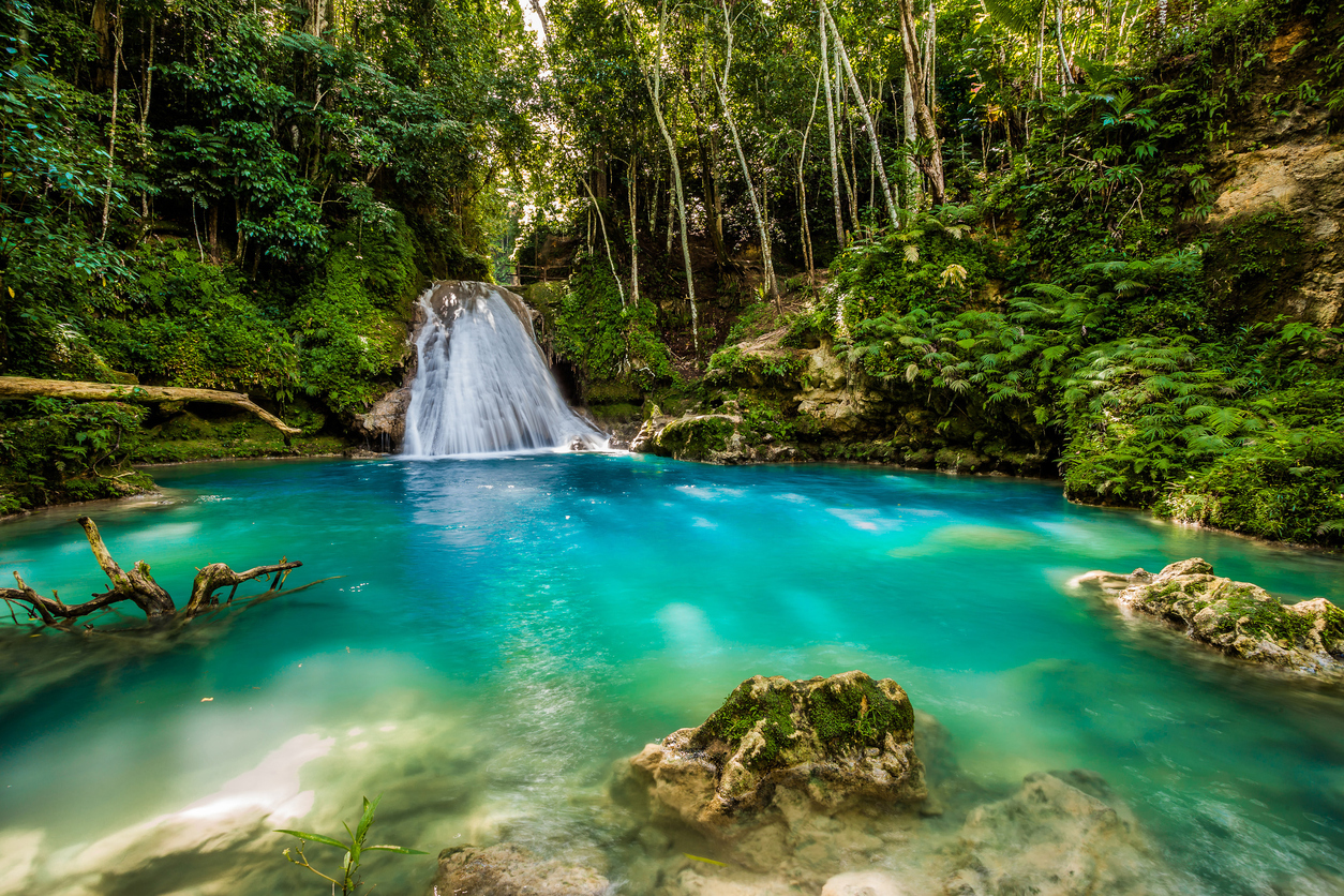 urlaub-auf-jamaika-reise-ins-gr-ne-paradies-der-karibik