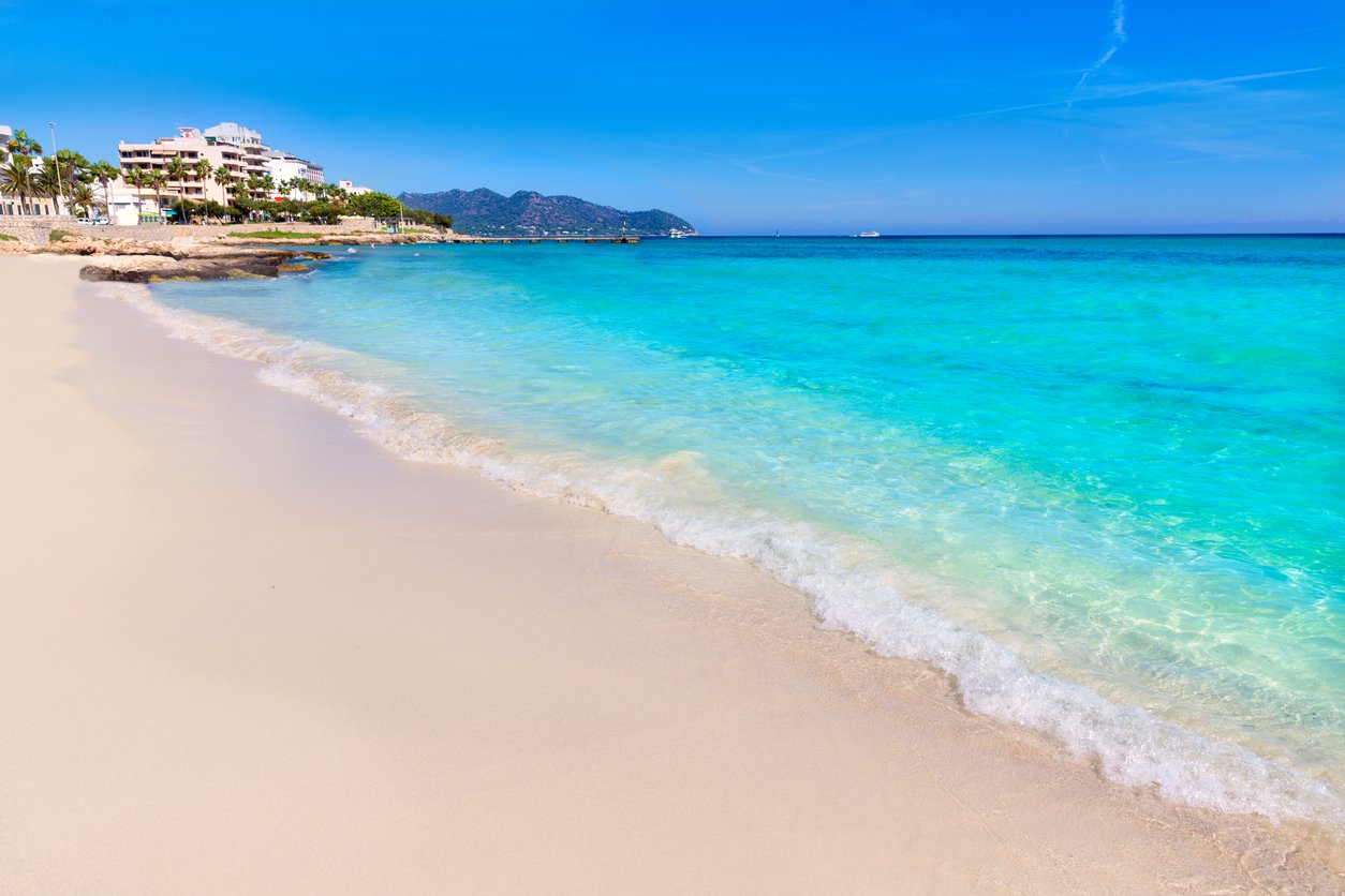 Strand bei Cala Millor auf Mallorca