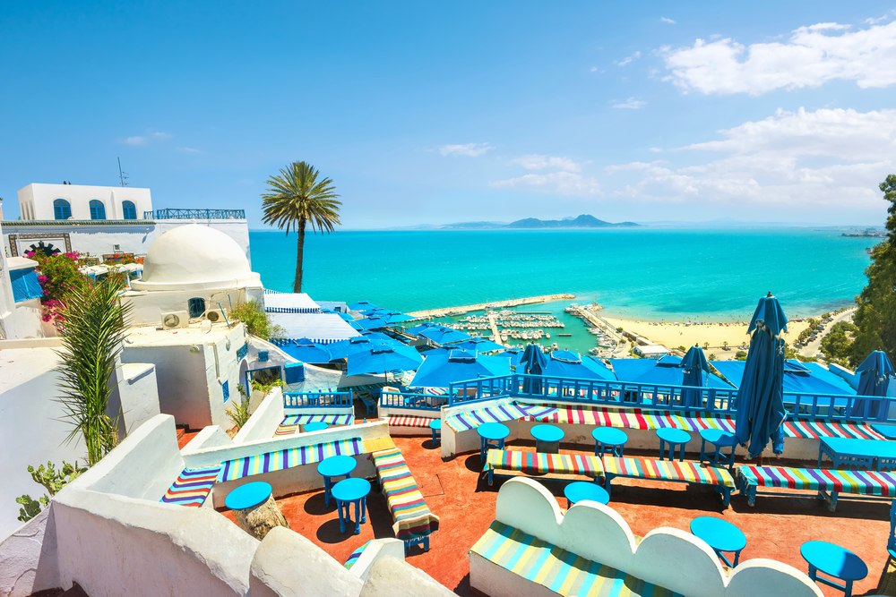 Blick auf den Strand von Sidi Bou Saïd, Tunesien
