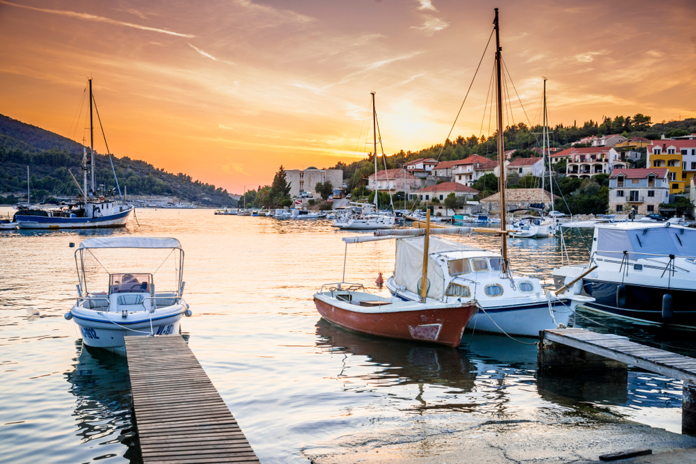 Hafen von Vela Luka auf Korcula, Kroatien