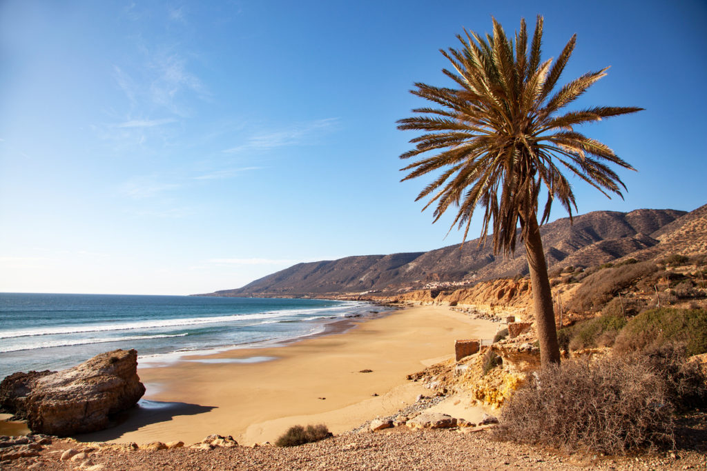 Strand im Surferparadies Taghazout, Marokko