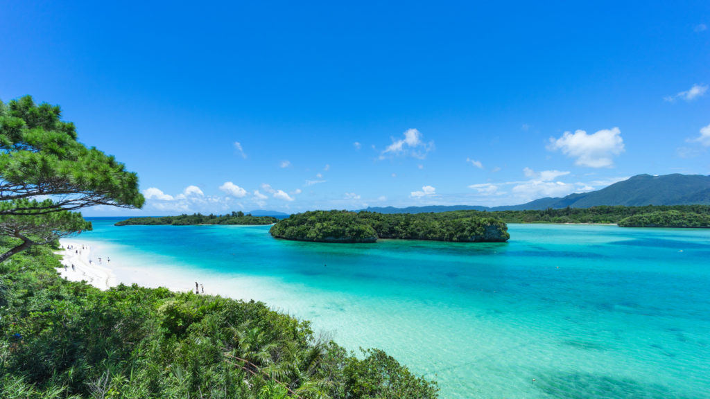 Strand auf Okinawa, Japan