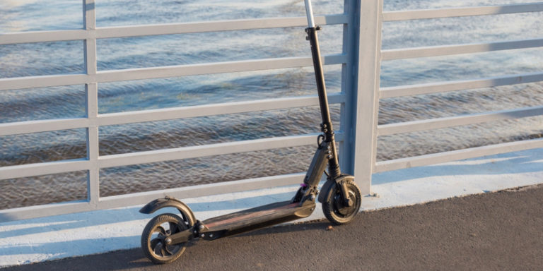 Klappbarerer Elektroscooter