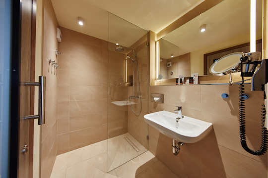 Tropical Islands Juniorsuite Bad
