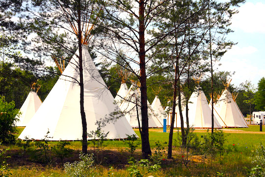 Übernachten im Tipi-Zelt